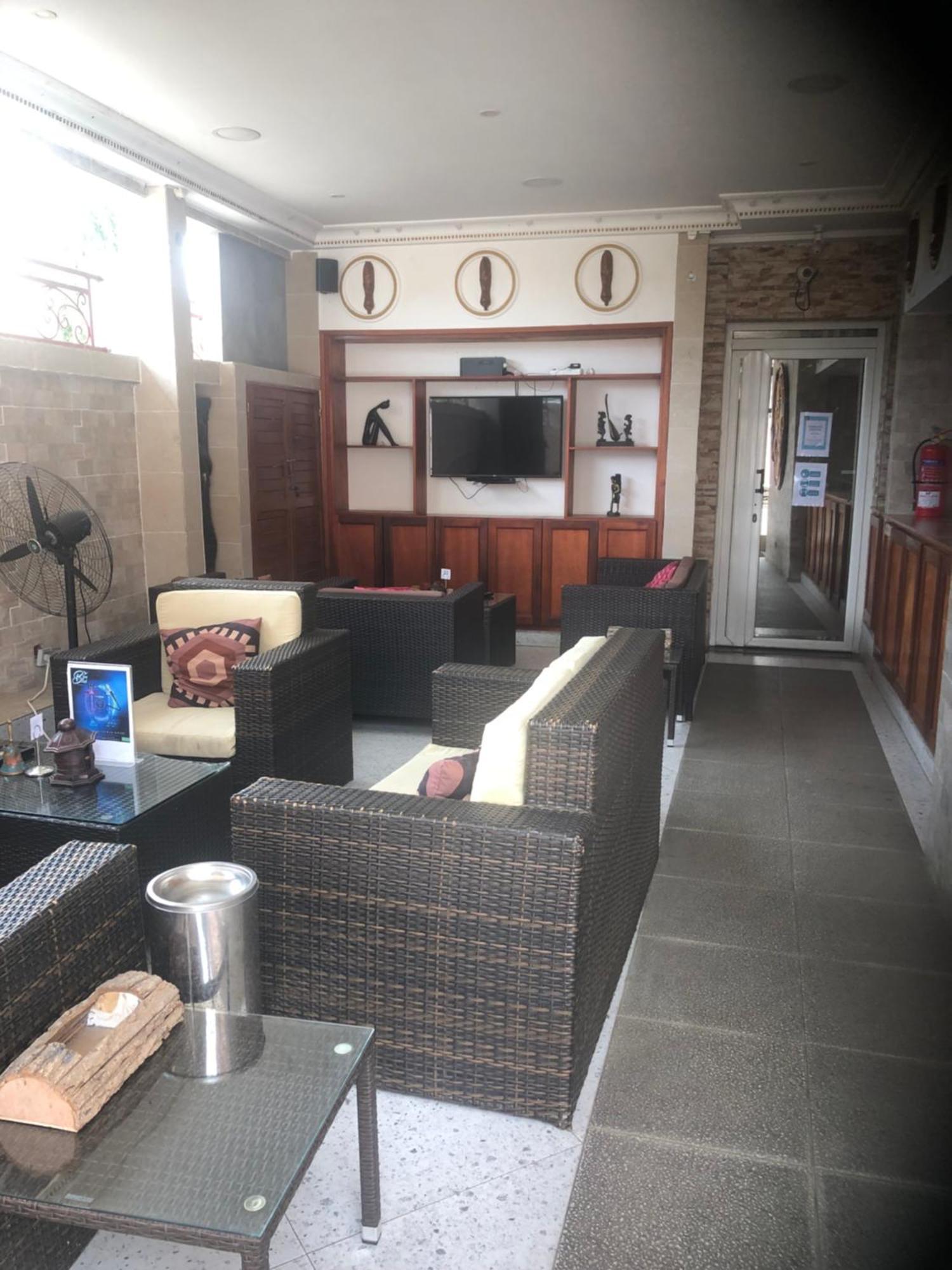 Residence Hoteliere Le Jomonia Libreville Eksteriør billede