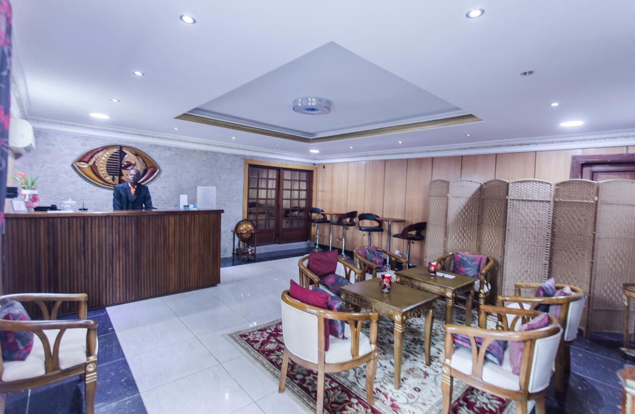Residence Hoteliere Le Jomonia Libreville Eksteriør billede
