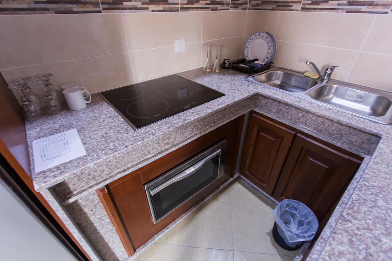 Residence Hoteliere Le Jomonia Libreville Eksteriør billede