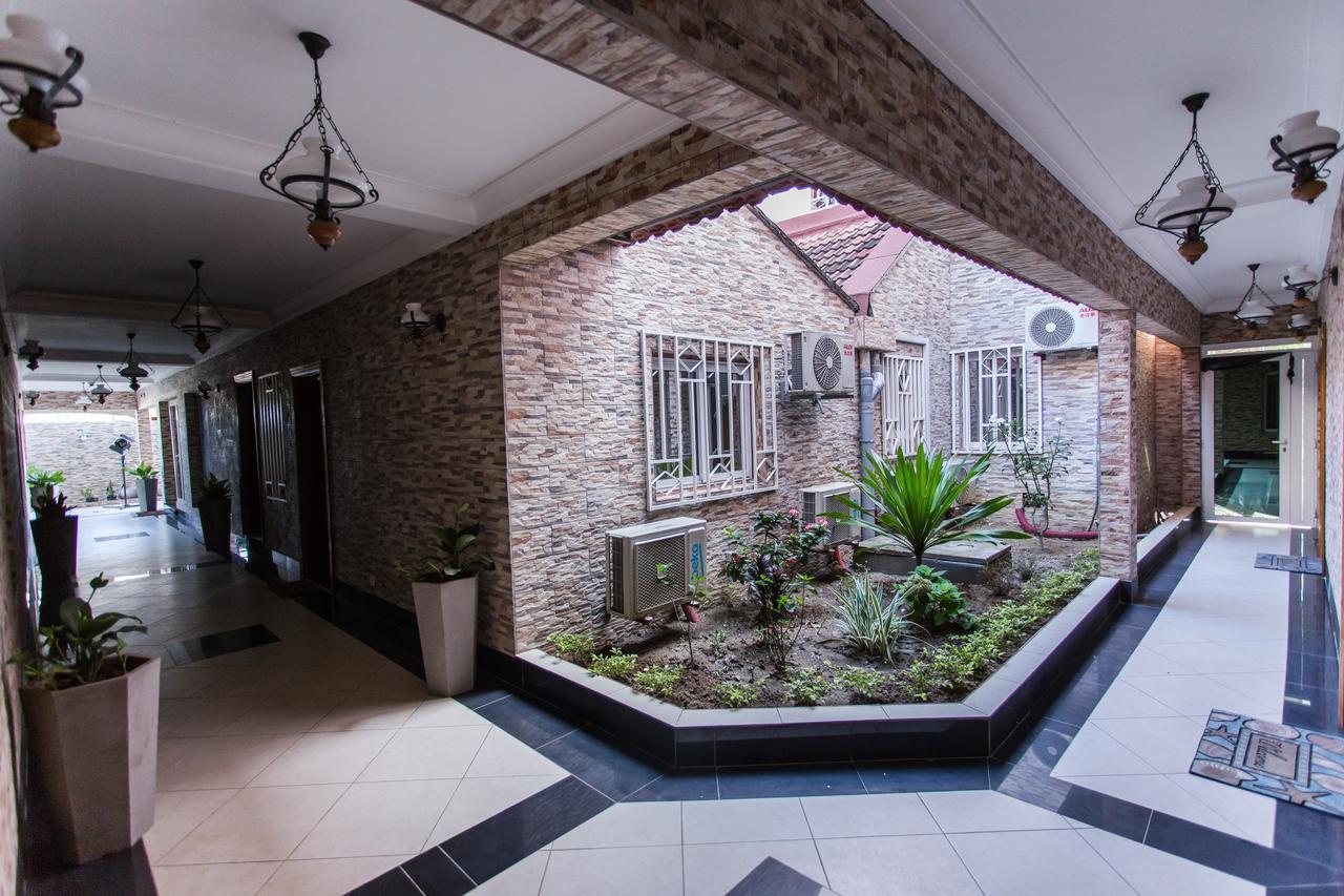 Residence Hoteliere Le Jomonia Libreville Eksteriør billede
