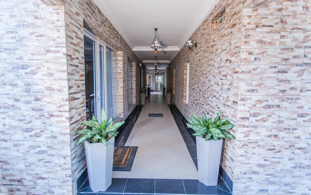 Residence Hoteliere Le Jomonia Libreville Eksteriør billede