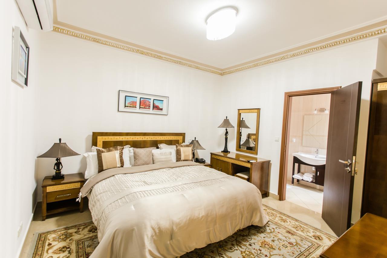 Residence Hoteliere Le Jomonia Libreville Eksteriør billede